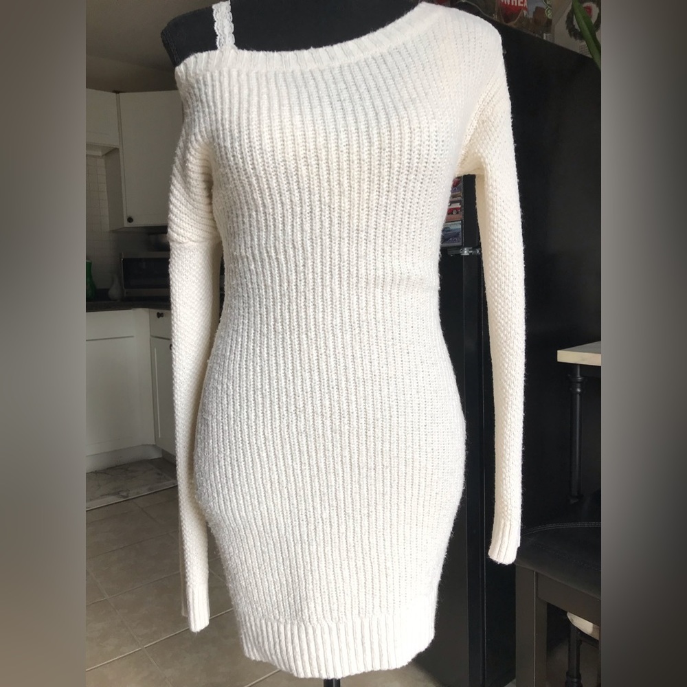 Y2K Hollister ivory sweater dress - Picture 6 of 12